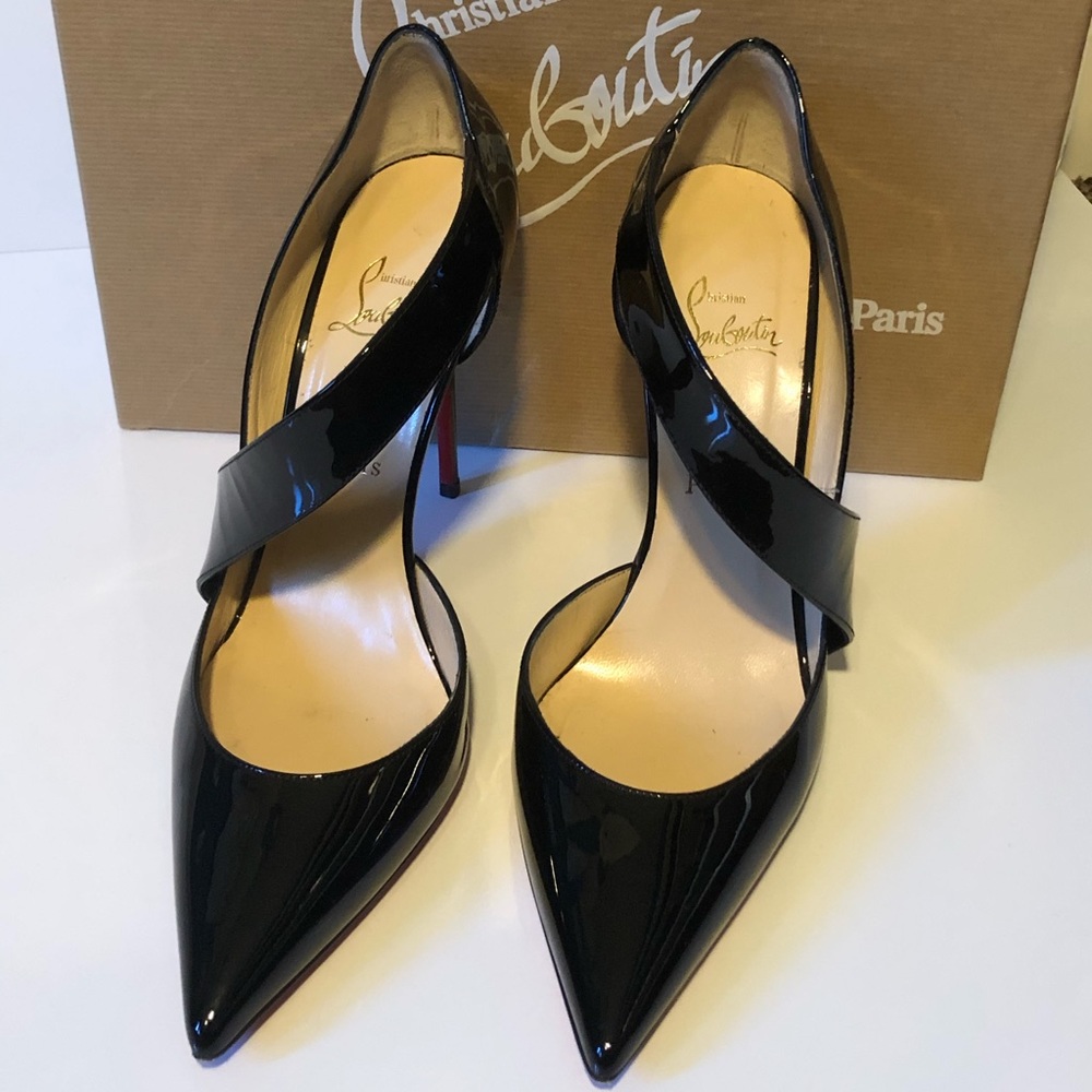 Christian Louboutin D’Orsay Pump